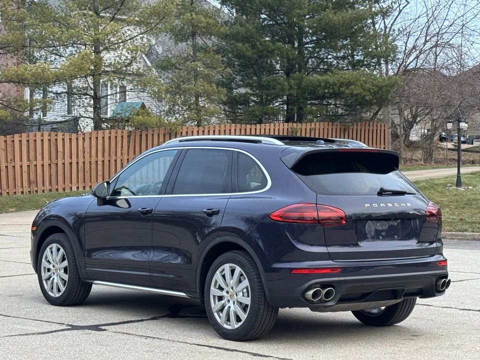 2018 Porsche 958 Cayenne S - Image 10 of 31