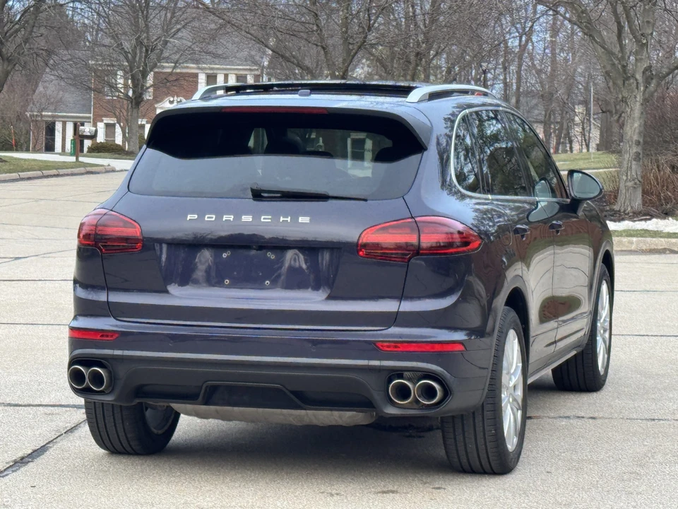 2018 Porsche 958 Cayenne S - Image 14 of 31