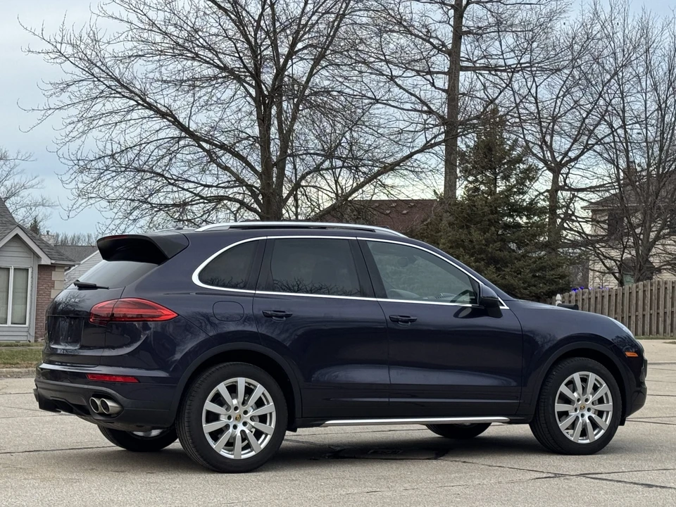 2018 Porsche 958 Cayenne S - Image 17 of 31