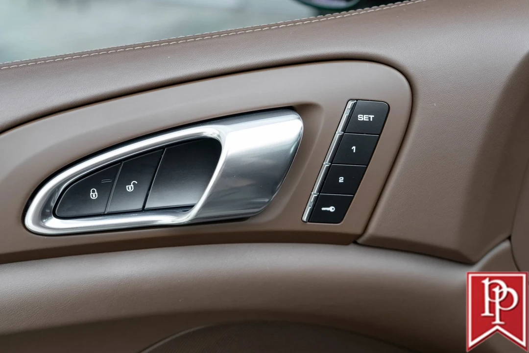 2018 Porsche 958 Cayenne S - Image 9 of 21