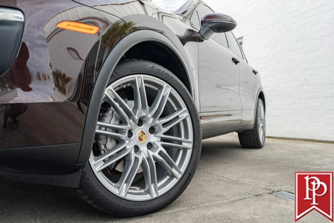 2018 Porsche 958 Cayenne S - Image 3 of 21