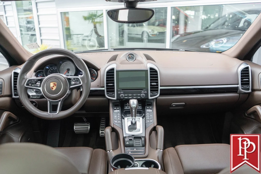 2018 Porsche 958 Cayenne S - Image 15 of 21
