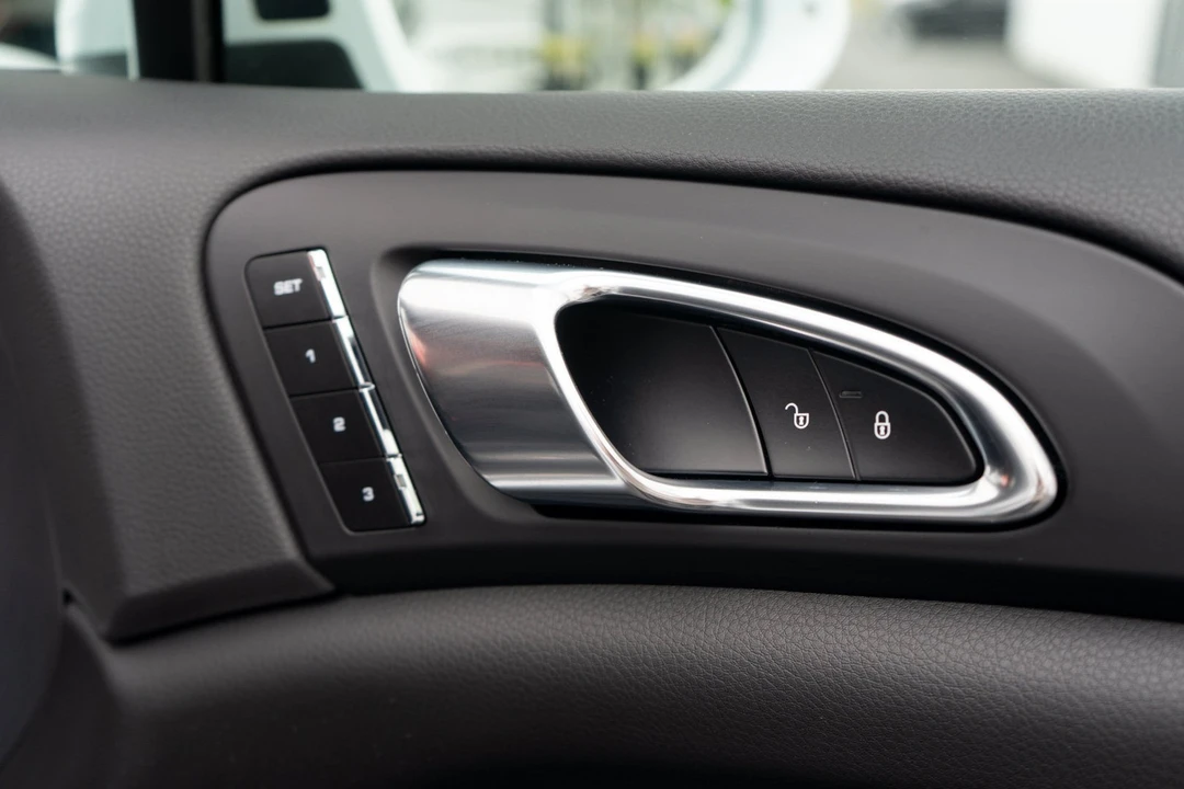 2018 Porsche 958 Cayenne S - Image 29 of 31