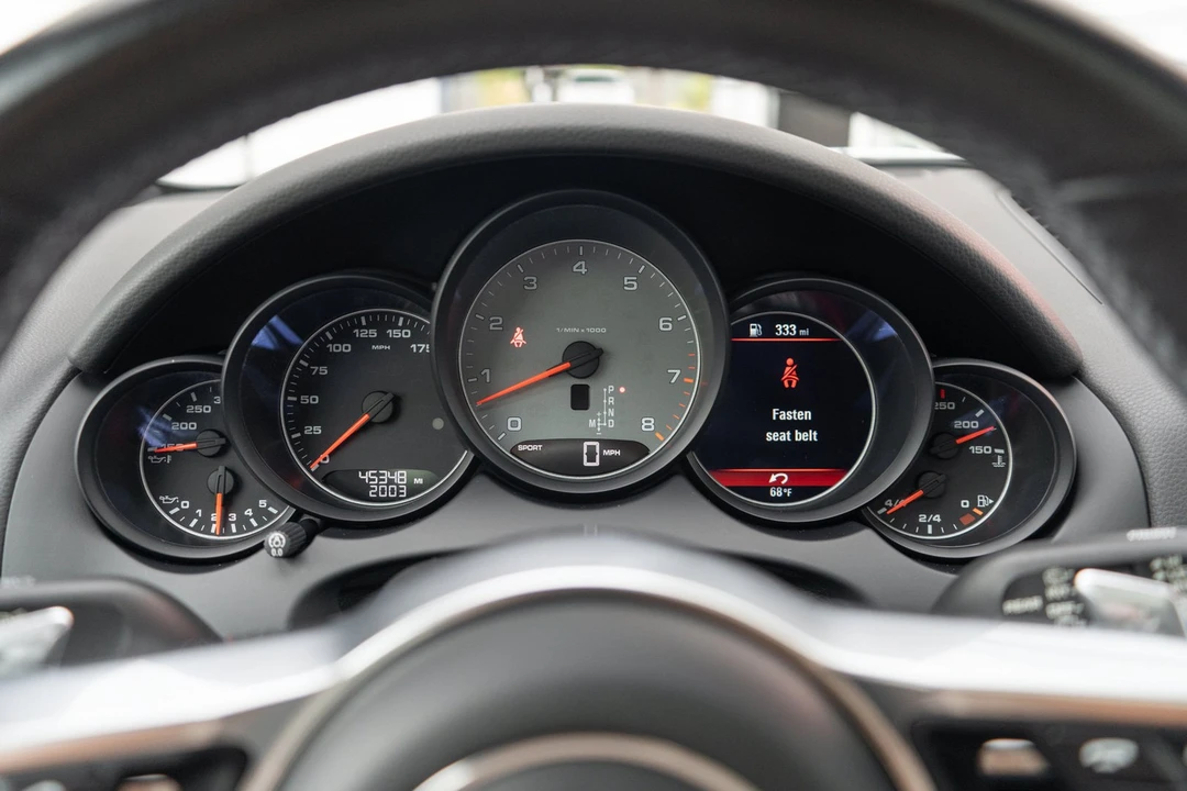 2018 Porsche 958 Cayenne S - Image 14 of 31
