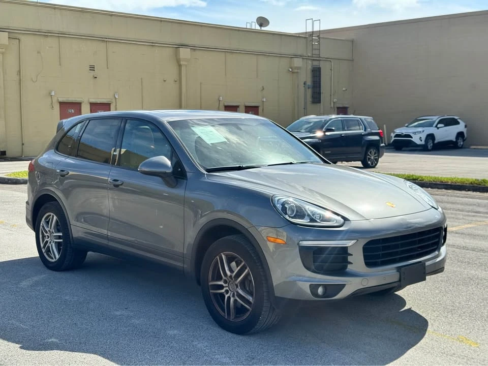 2018 Porsche 958 Cayenne - Image 6 of 14