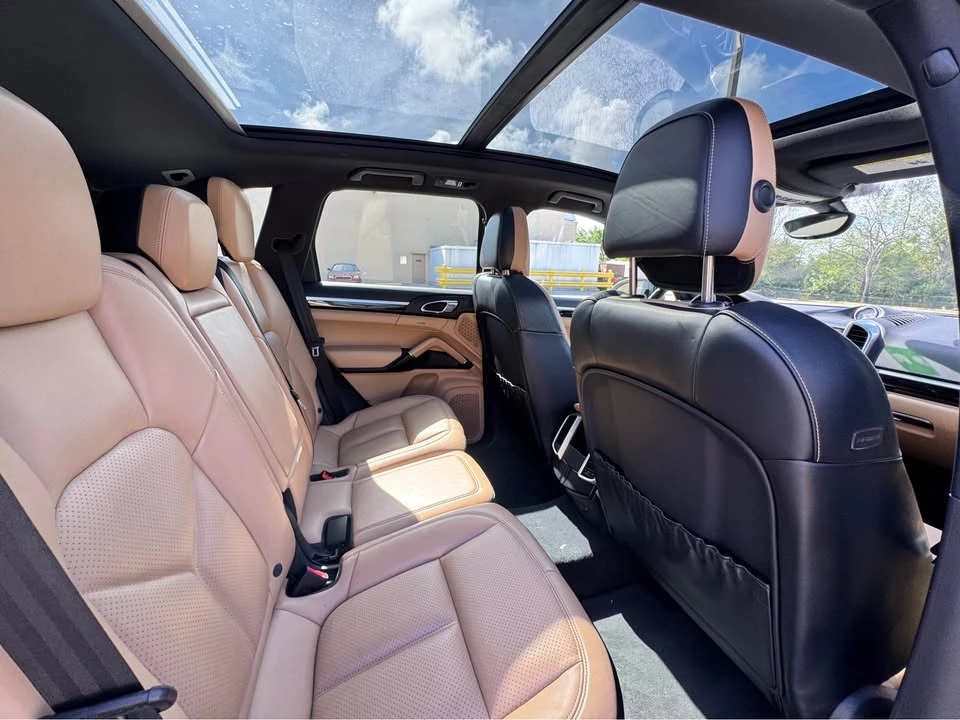 2018 Porsche 958 Cayenne - Image 7 of 14