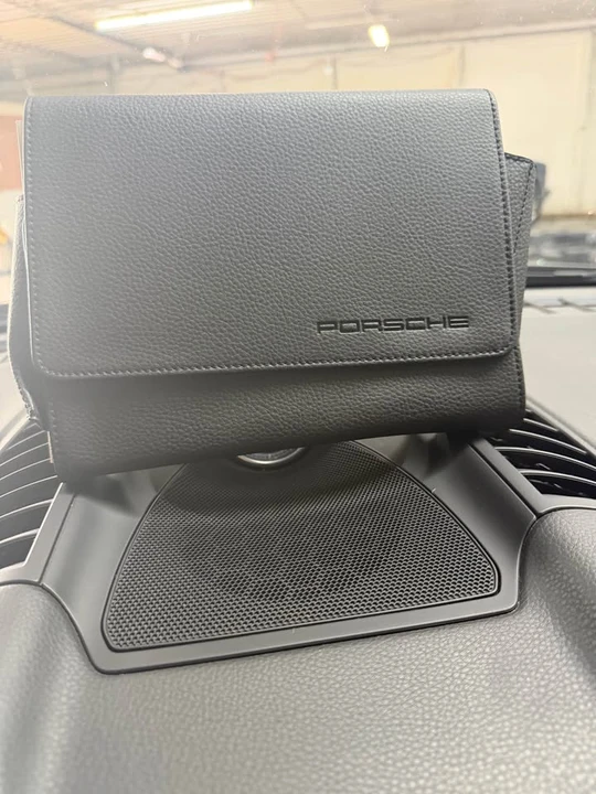 2018 Porsche 958 Cayenne - Image 17 of 17