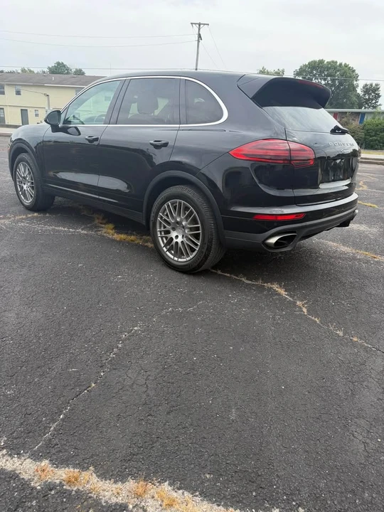 2018 Porsche 958 Cayenne - Image 5 of 17