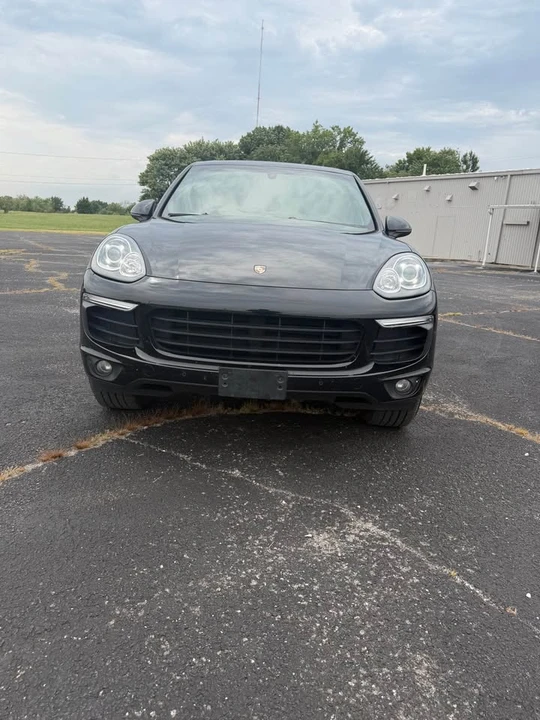 2018 Porsche 958 Cayenne - Image 8 of 17