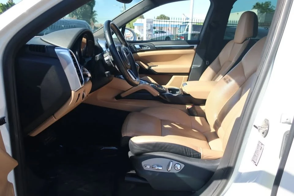2018 Porsche 958 Cayenne - Image 20 of 20