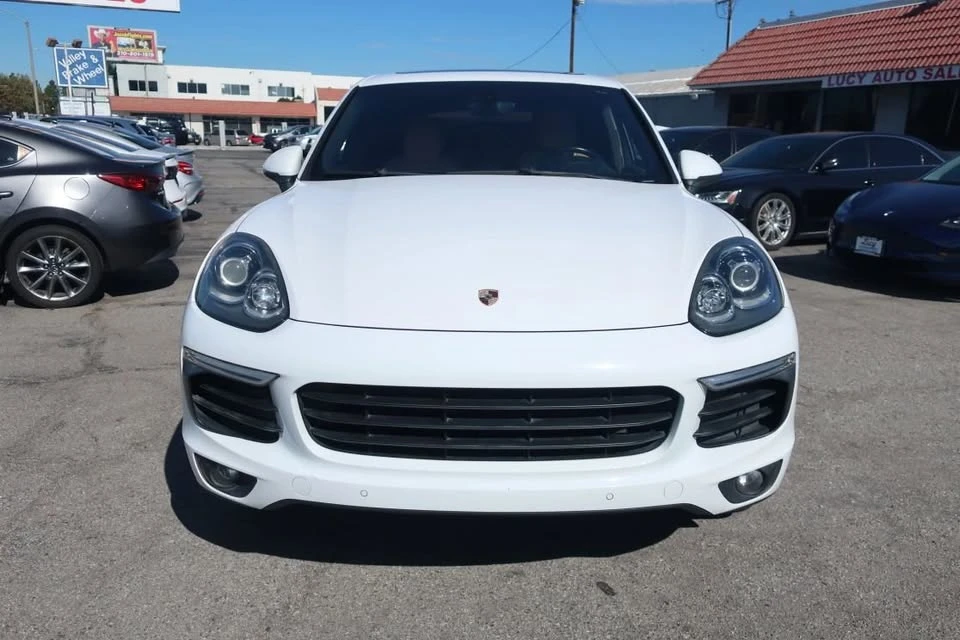 2018 Porsche 958 Cayenne - Image 8 of 20