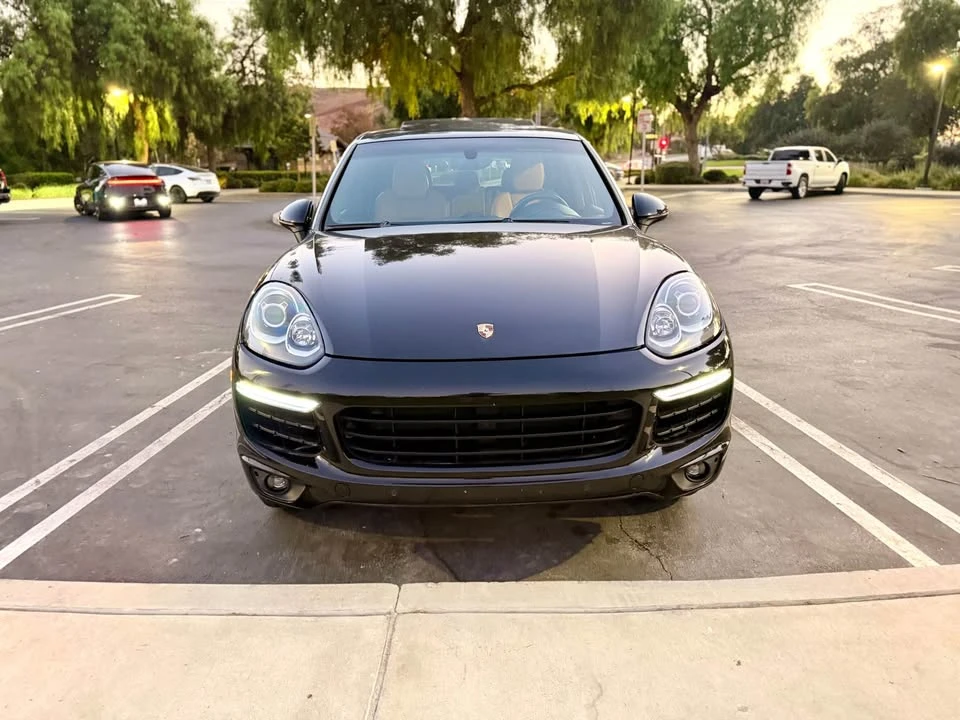 2018 Porsche 958 Cayenne - Image 3 of 9