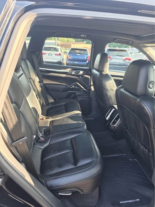 2018 Porsche 958 Cayenne - Image 7 of 18