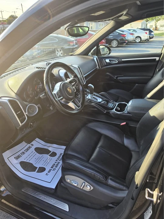 2018 Porsche 958 Cayenne - Image 9 of 18