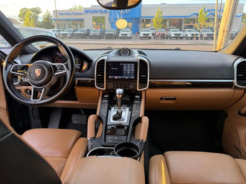 2018 Porsche 958 Cayenne - Image 12 of 13
