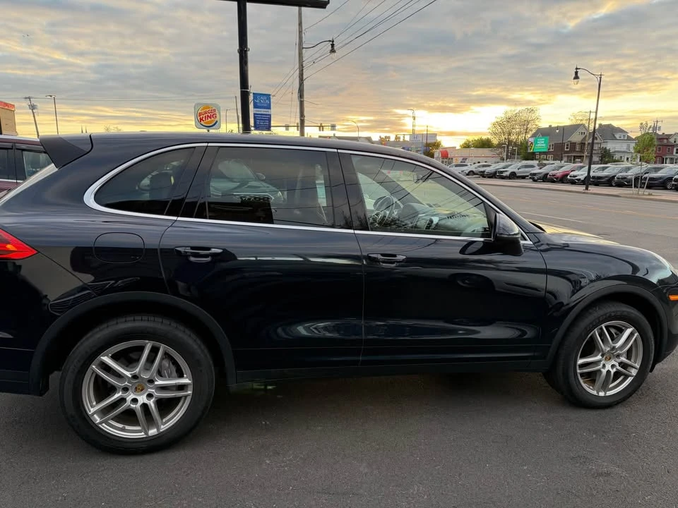 2018 Porsche 958 Cayenne - Image 7 of 13