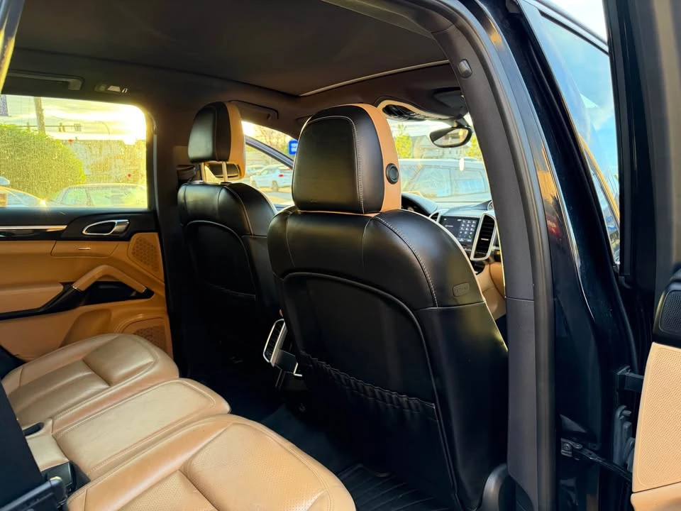 2018 Porsche 958 Cayenne - Image 11 of 13
