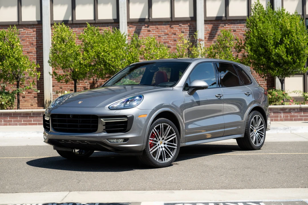 2018 Porsche 958 Cayenne Turbo - Image 2 of 31