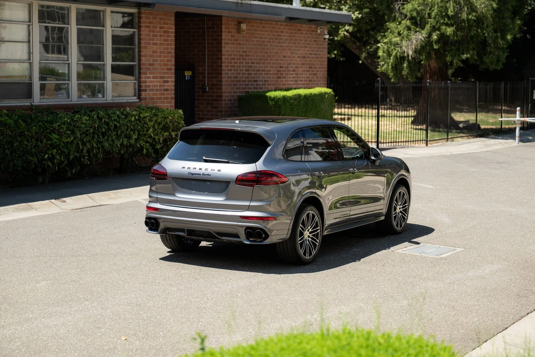 2018 Porsche 958 Cayenne Turbo - Image 30 of 31