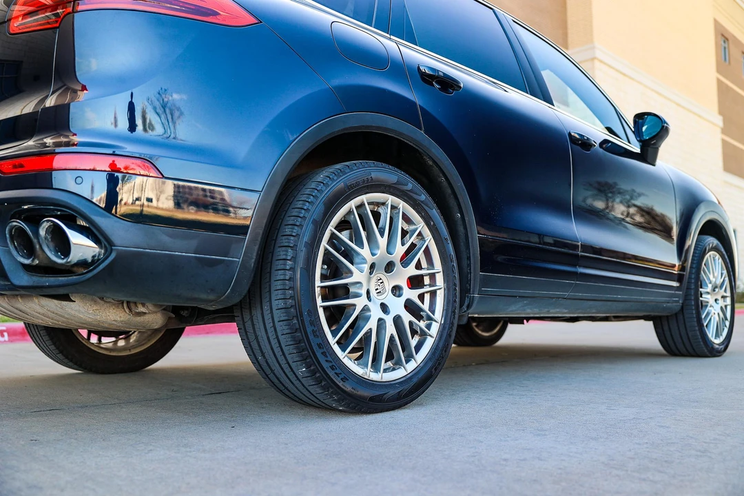 2018 Porsche 958 Cayenne Turbo - Image 29 of 31