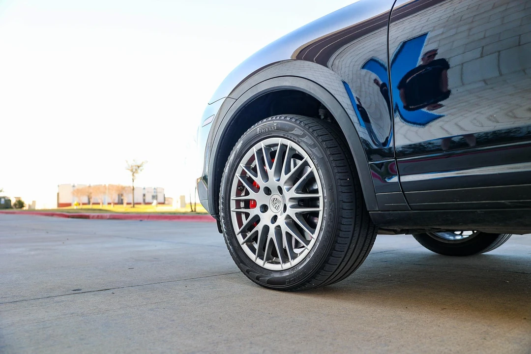 2018 Porsche 958 Cayenne Turbo - Image 26 of 31