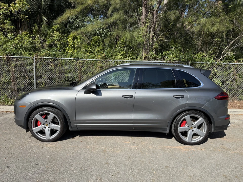 2018 Porsche 958 Cayenne Turbo - Image 17 of 31