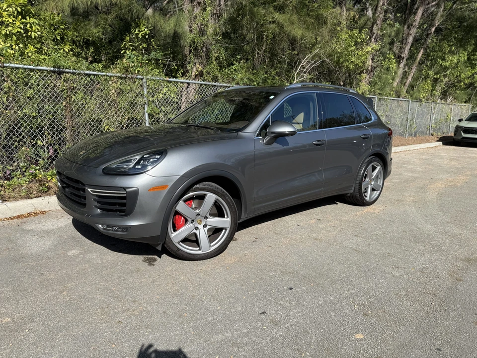 2018 Porsche 958 Cayenne Turbo - Image 2 of 31