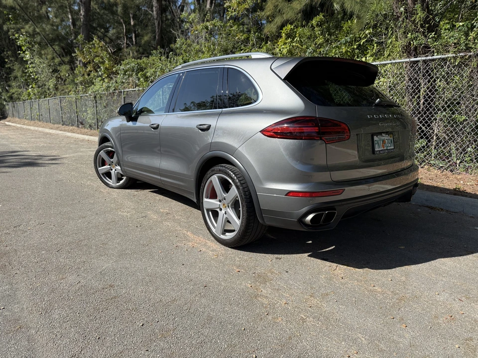 2018 Porsche 958 Cayenne Turbo - Image 14 of 31
