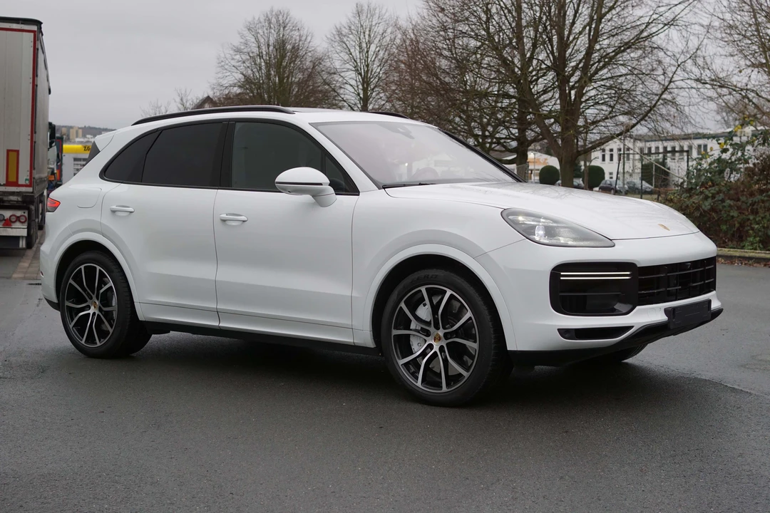 2018 Porsche 958 Cayenne Turbo - Image 14 of 31