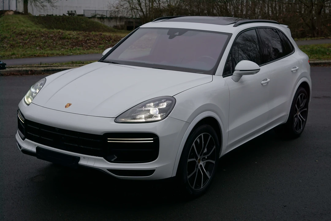 2018 Porsche 958 Cayenne Turbo - Image 17 of 31