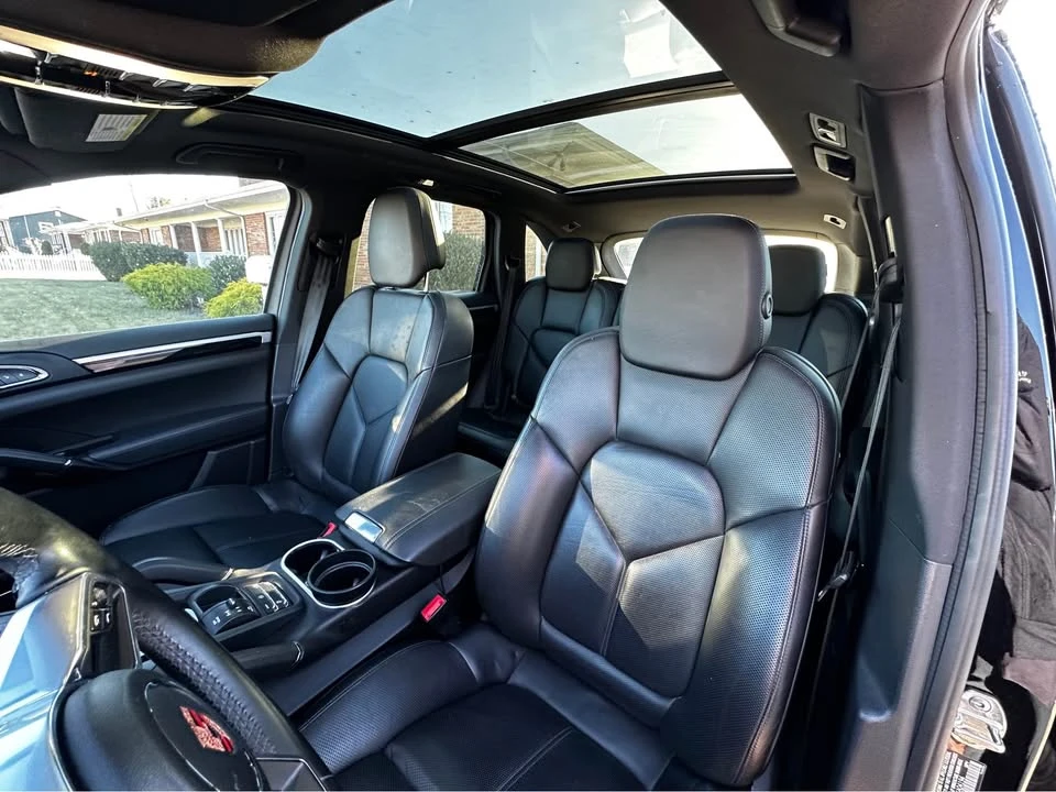 2018 Porsche 958 Cayenne - Image 18 of 19