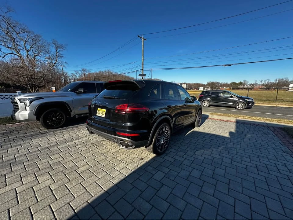 2018 Porsche 958 Cayenne - Image 9 of 19