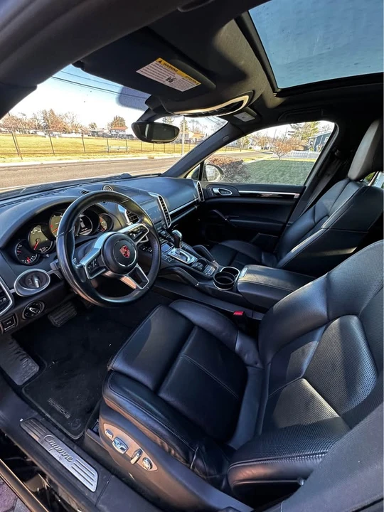2018 Porsche 958 Cayenne - Image 3 of 19