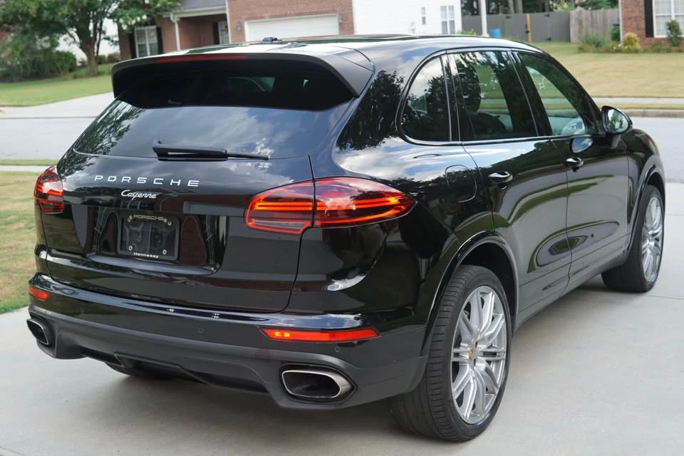 2018 Porsche 958 Cayenne - Image 6 of 20