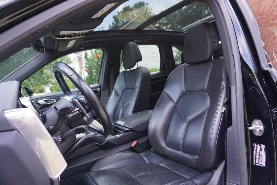 2018 Porsche 958 Cayenne - Image 11 of 20