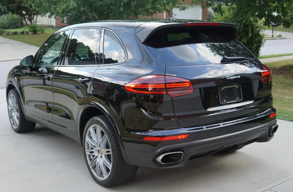 2018 Porsche 958 Cayenne - Image 8 of 20