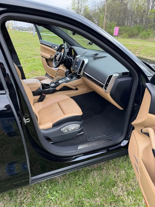 2018 Porsche 958 Cayenne - Image 12 of 12