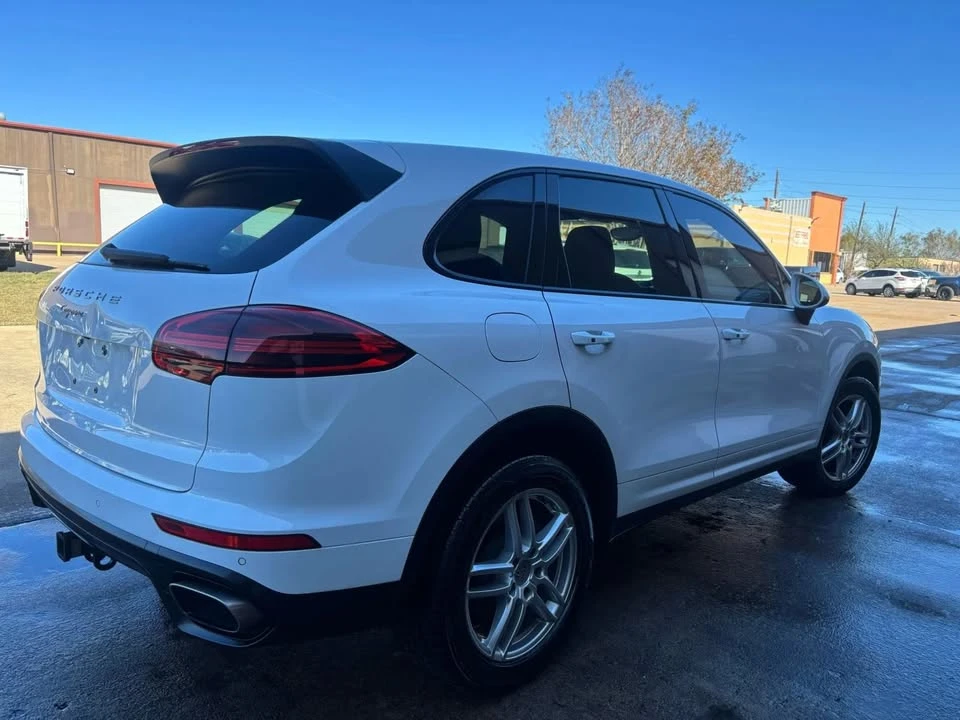 2018 Porsche 958 Cayenne - Image 15 of 20