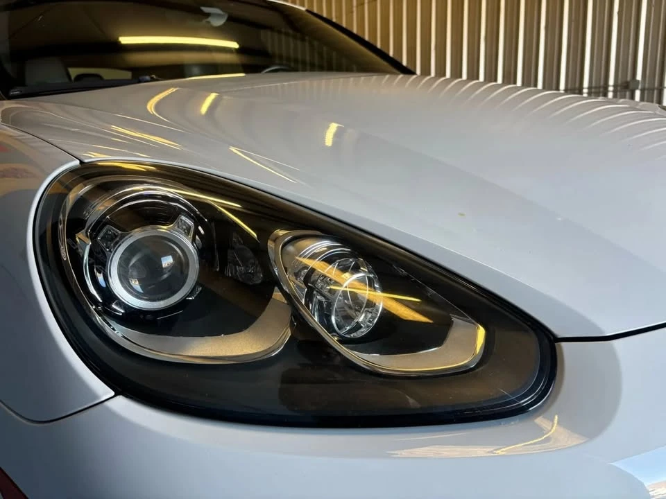 2018 Porsche 958 Cayenne - Image 17 of 20
