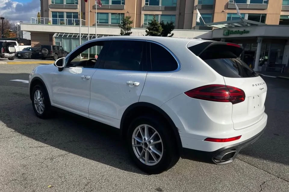 2018 Porsche 958 Cayenne - Image 3 of 13