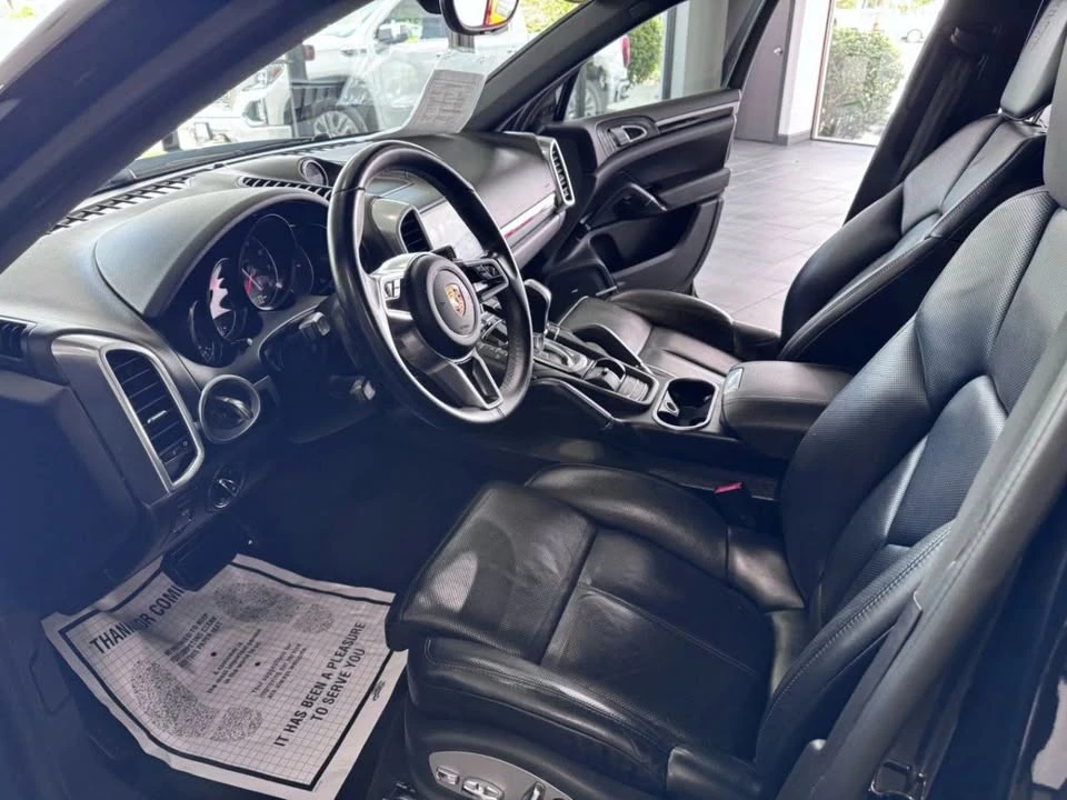 2018 Porsche 958 Cayenne - Image 8 of 20