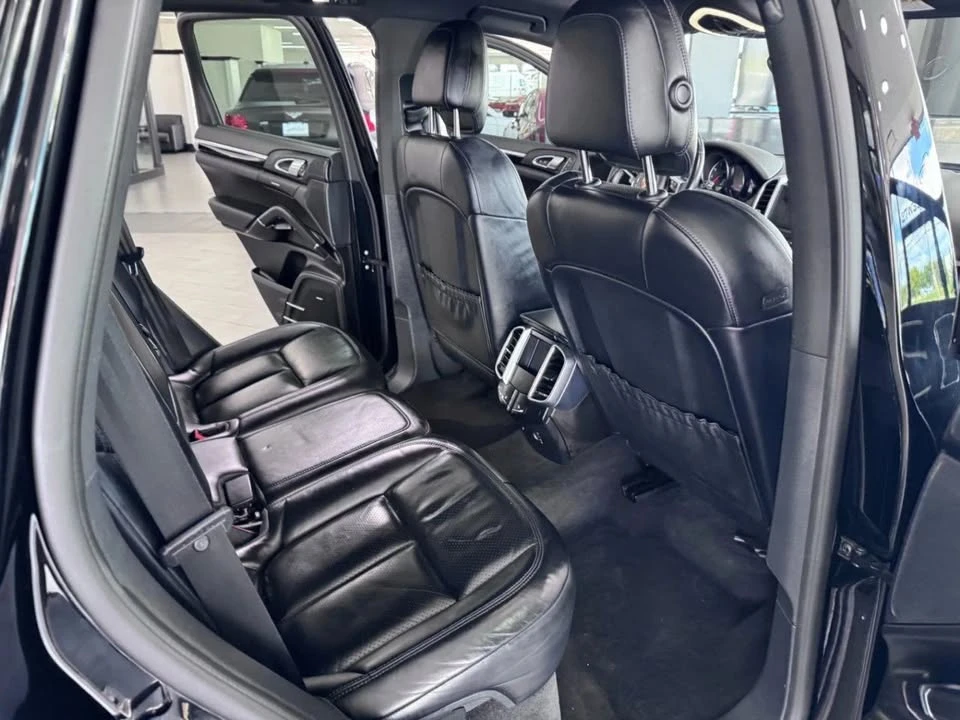 2018 Porsche 958 Cayenne - Image 15 of 20