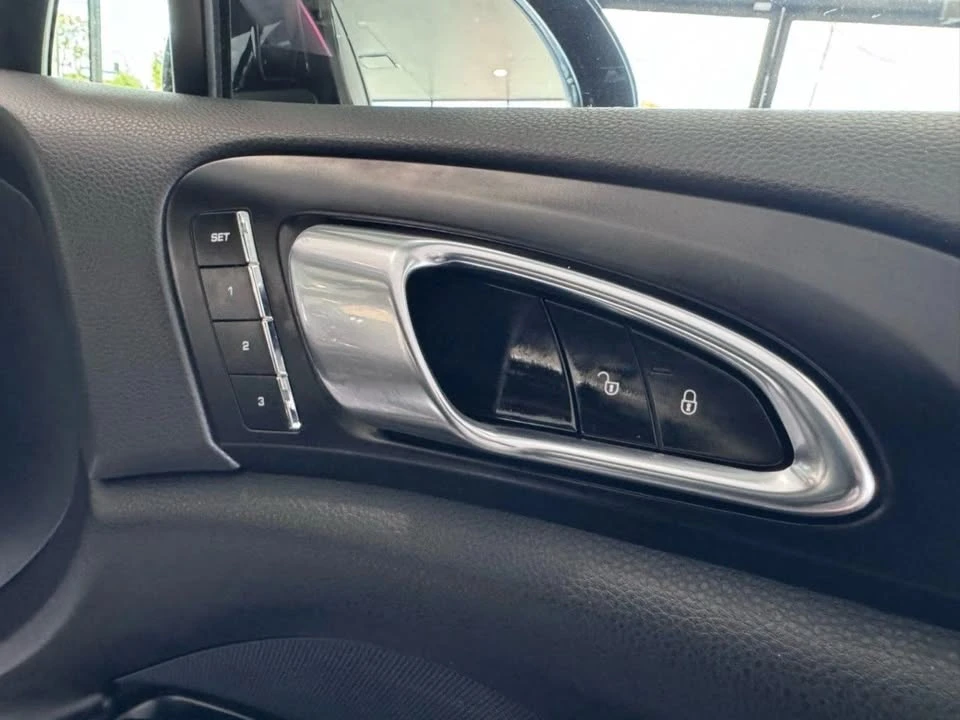 2018 Porsche 958 Cayenne - Image 14 of 20