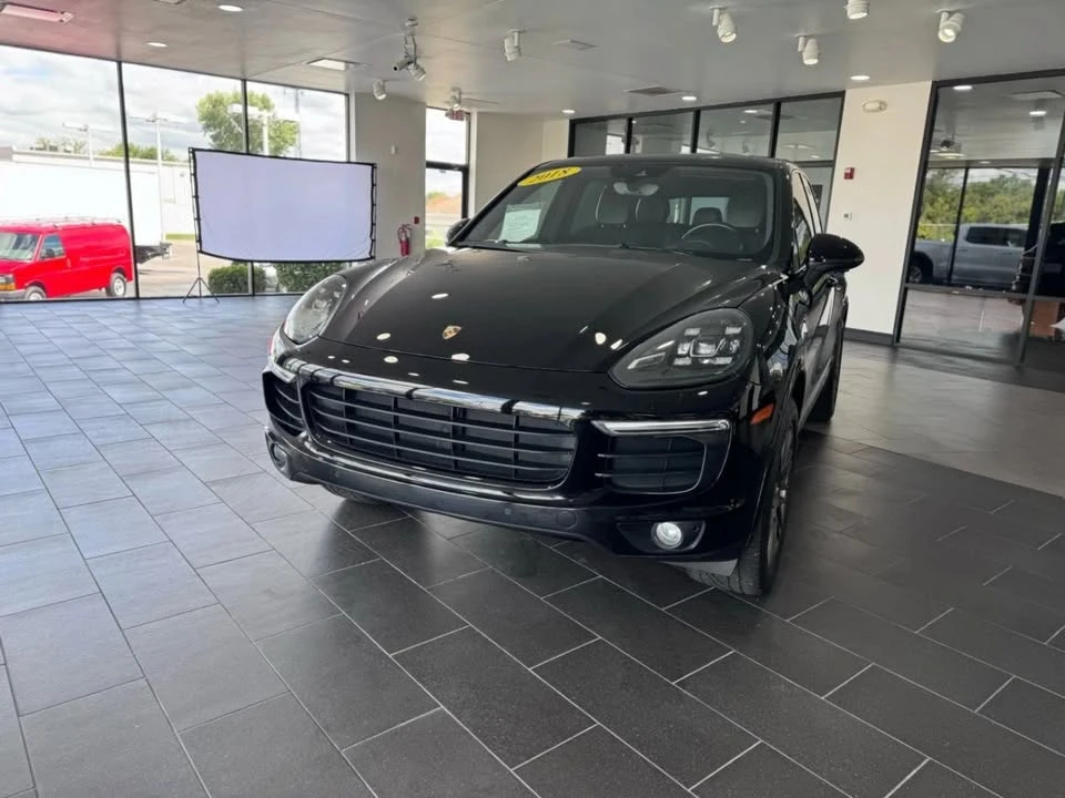 2018 Porsche 958 Cayenne - Image 7 of 20
