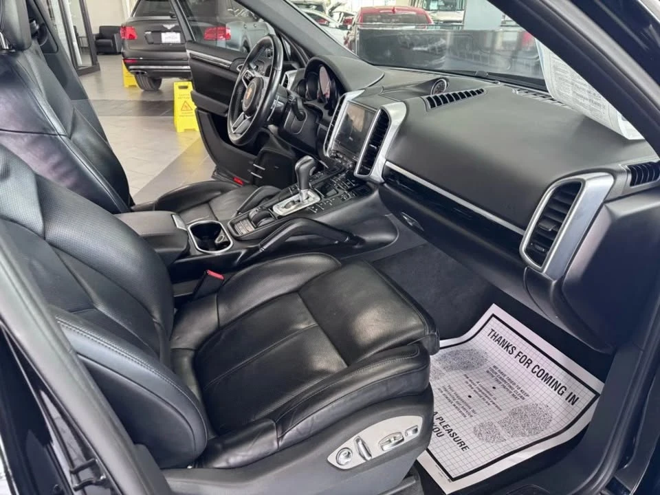 2018 Porsche 958 Cayenne - Image 11 of 20