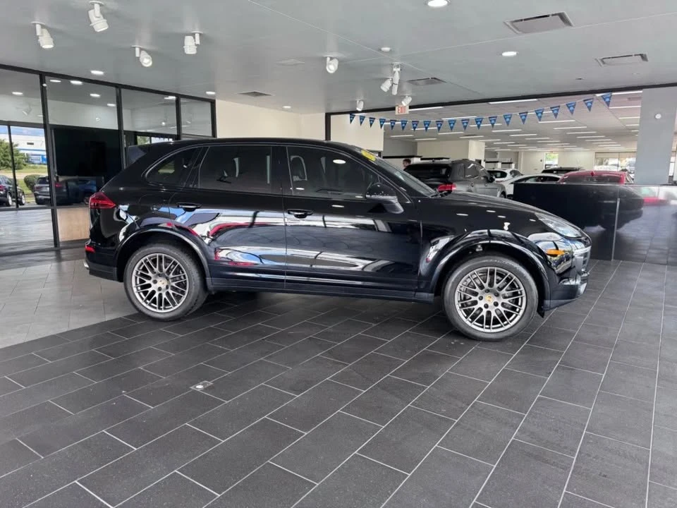 2018 Porsche 958 Cayenne - Image 6 of 20