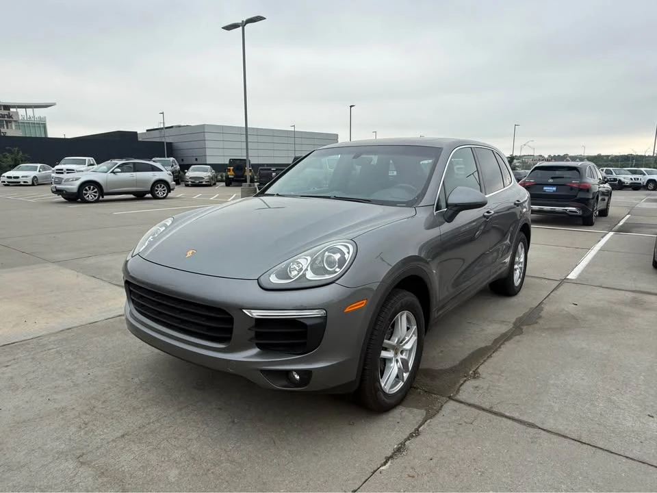 2018 Porsche 958 Cayenne - Image 4 of 12