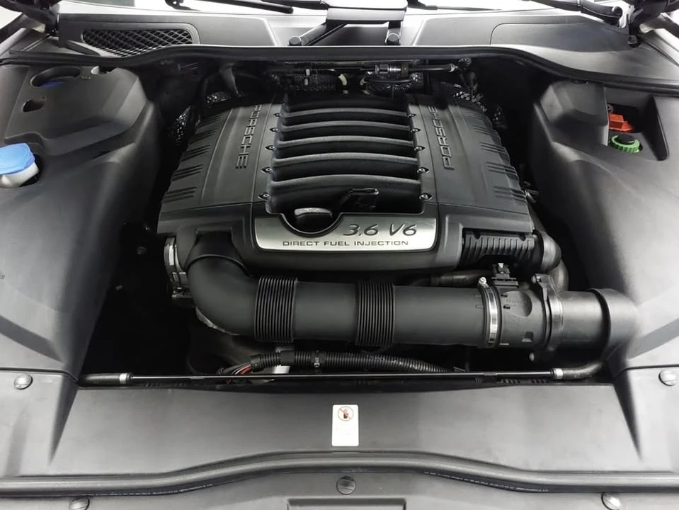 2018 Porsche 958 Cayenne - Image 7 of 10
