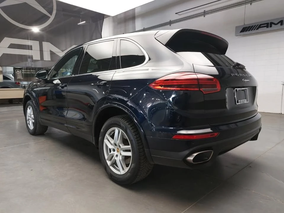 2018 Porsche 958 Cayenne - Image 2 of 10