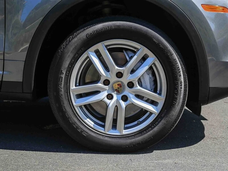 2018 Porsche 958 Cayenne - Image 12 of 21